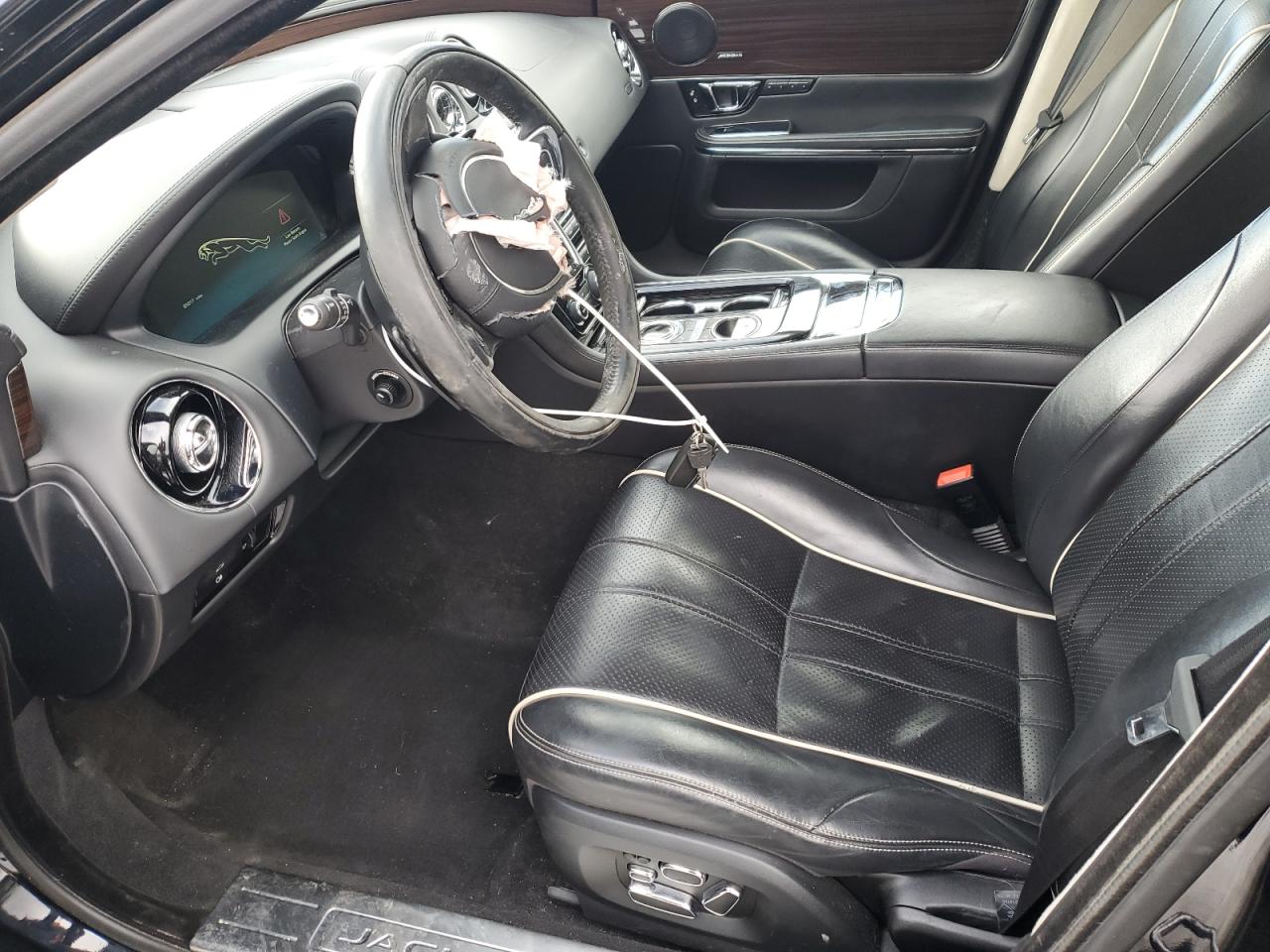 2015 Jaguar XJ VIN SAJWJ2GD4F8V79582 Copart auction photo, front end damage thumbnail 7