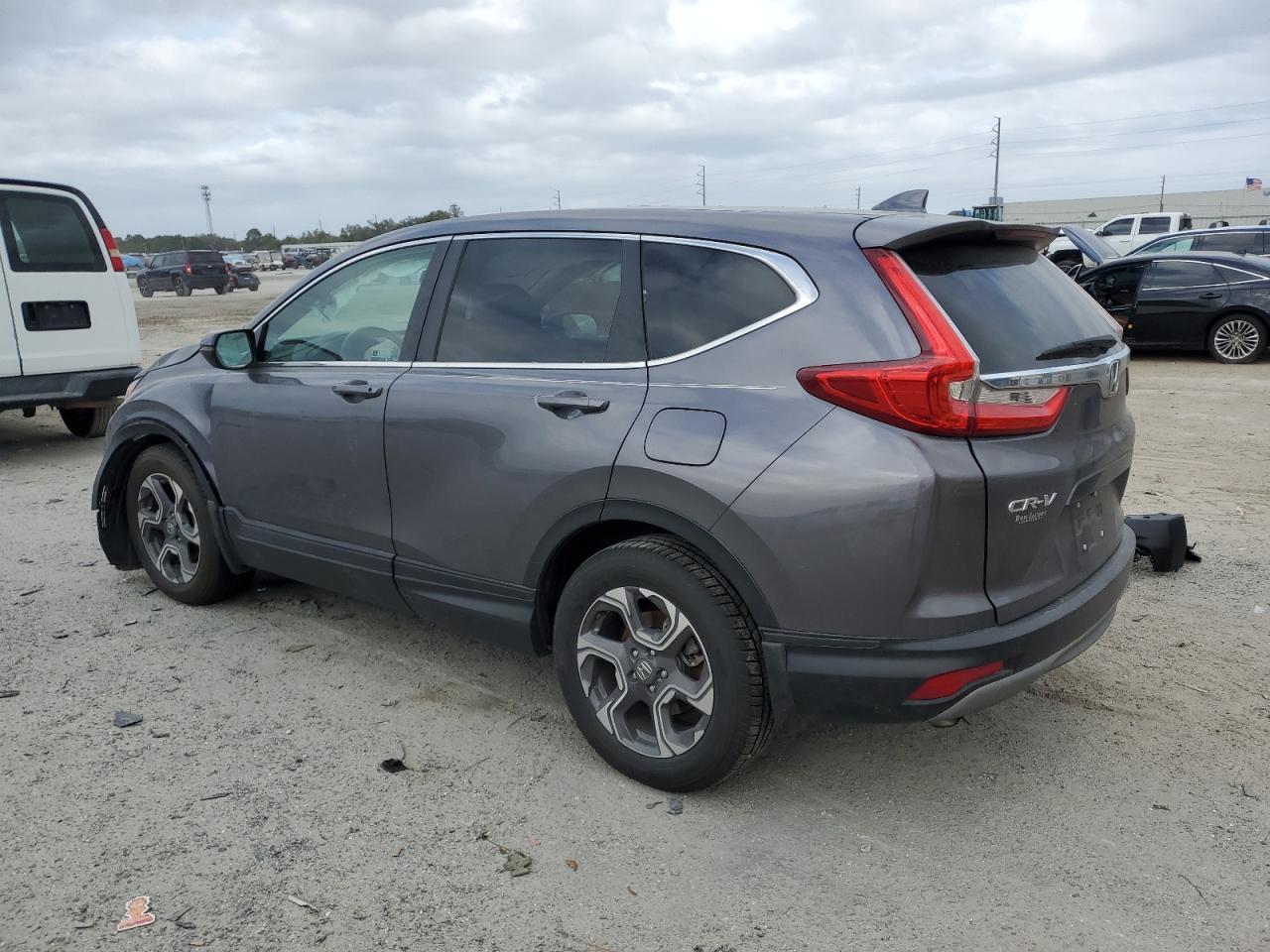 2019 Honda CR-V VIN 7FARW2H86KE022069 Copart auction photo, front end damage thumbnail 2