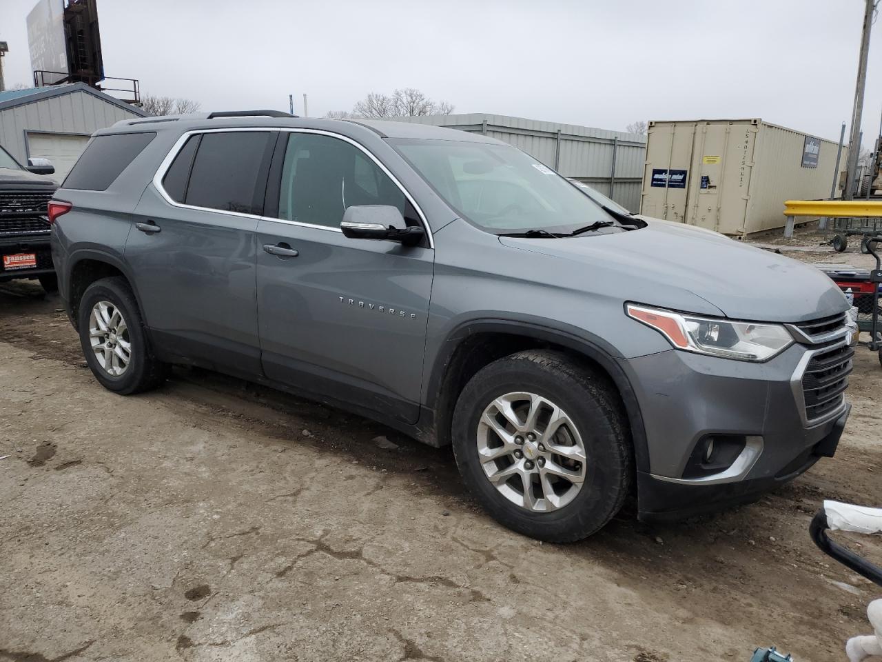 2018 Chevrolet Traverse VIN 1GNERGKW4JJ138214 Copart auction photo, side / rear end damage thumbnail 4