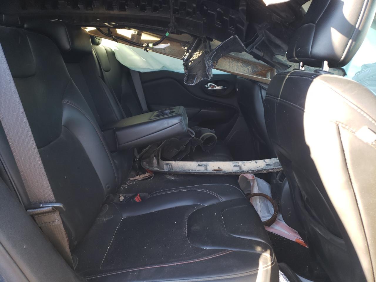 2019 Jeep Cherokee VIN 1C4PJMBN9KD427071 Copart auction photo, front end / side damage thumbnail 12