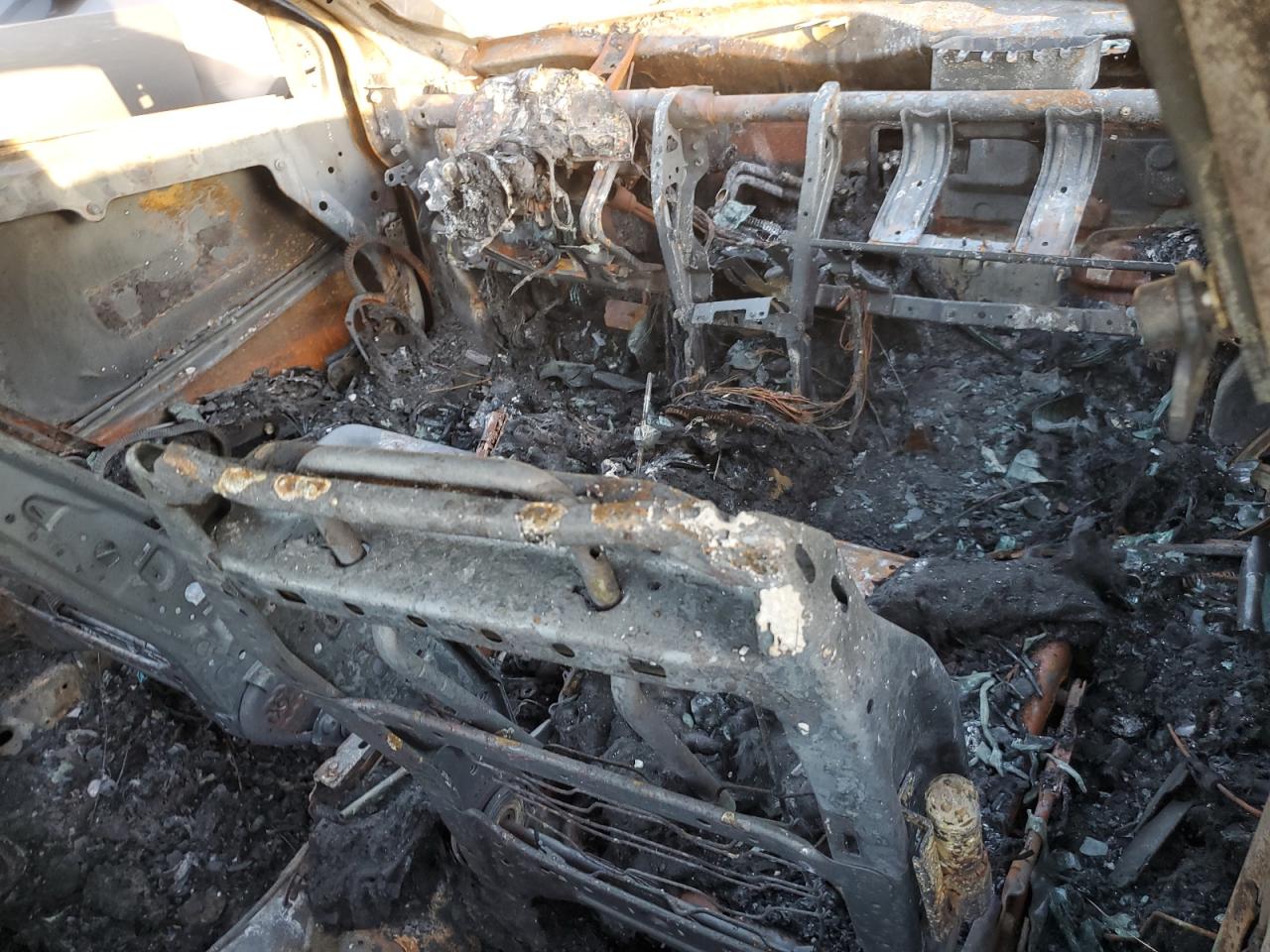 2012 Dodge Avenger VIN 1C3CDZAB1CN325743 Copart auction photo, burn damage thumbnail 14
