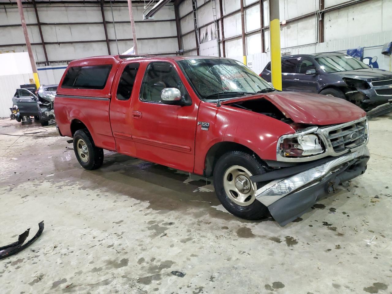 2000 Ford F-150 VIN 1FTRX17W3YNC12019 Copart auction photo, front end damage thumbnail 4