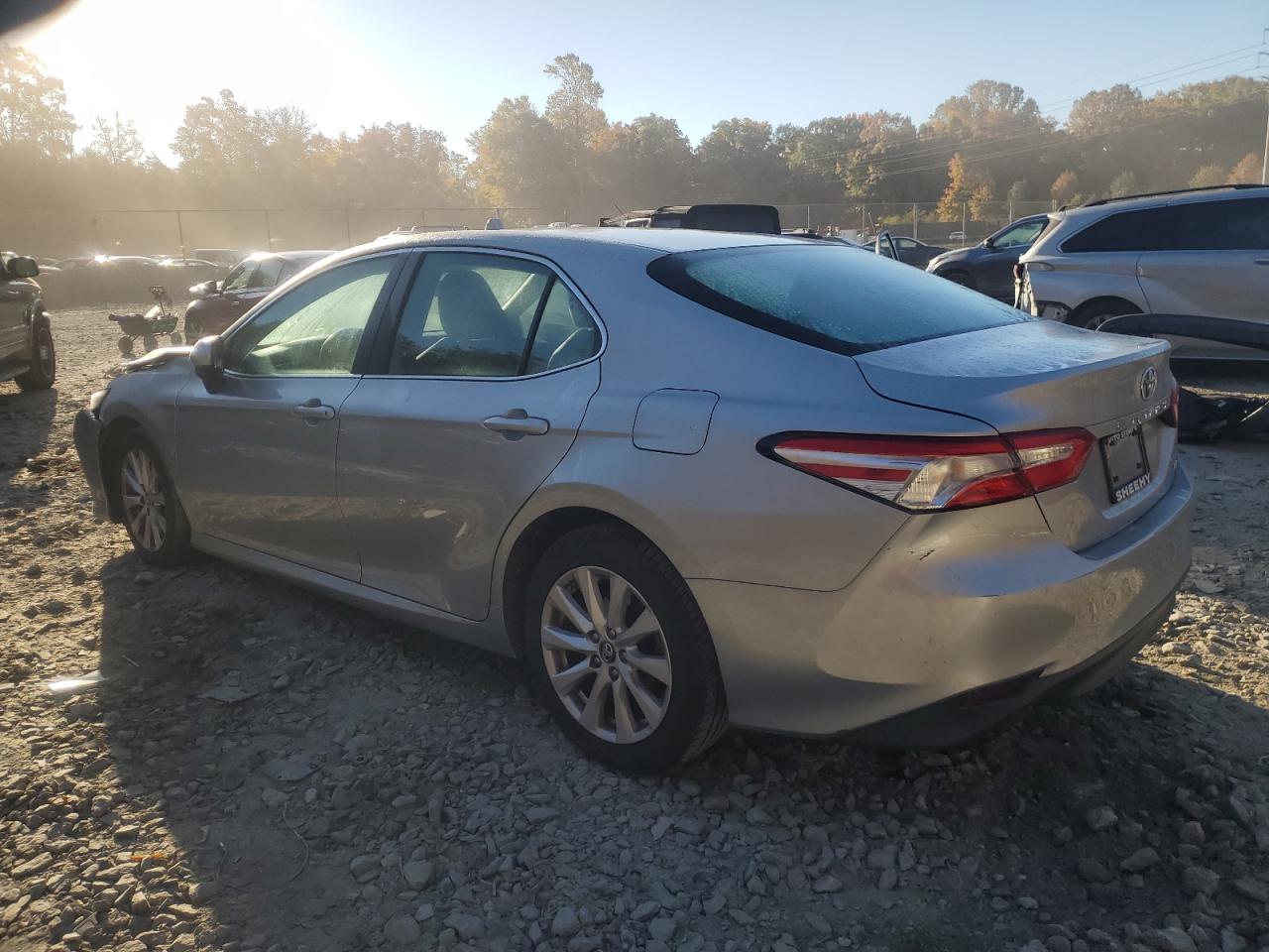 2018 Toyota Camry VIN 4T1B11HKXJU115938 Copart auction photo, front end damage thumbnail 2