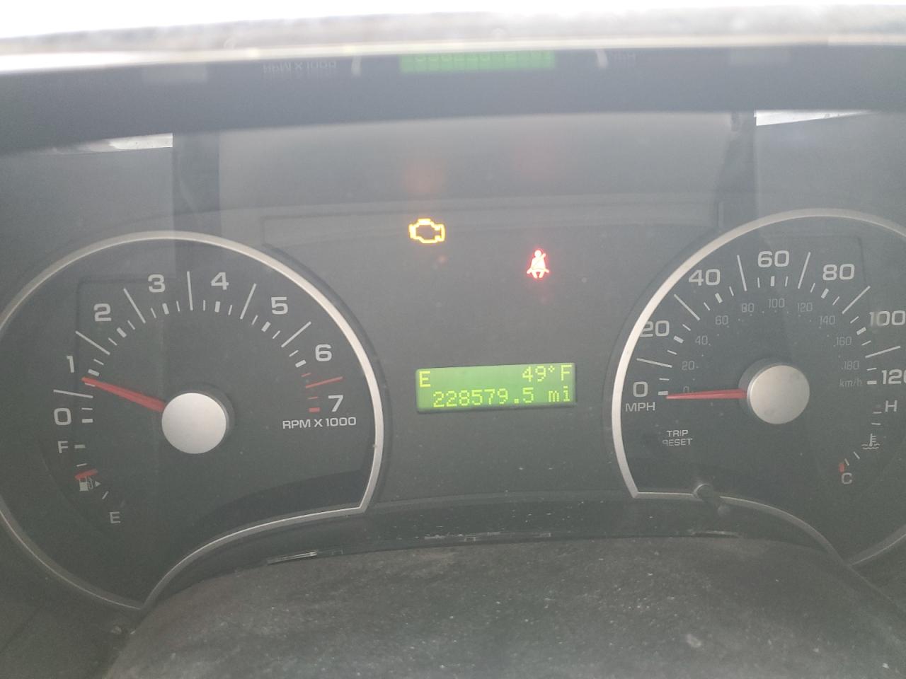 2006 Ford Explorer VIN 1FMEU73E86ZA18398 Copart auction photo, front end damage thumbnail 9