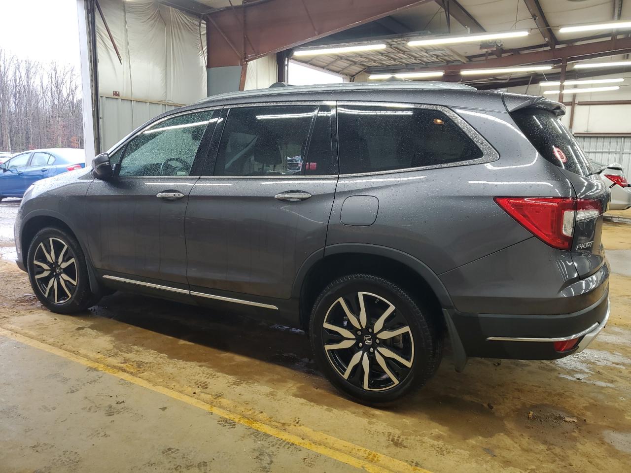 2021 Honda Pilot VIN 5FNYF6H01MB089206 Copart auction photo, front end / side damage thumbnail 2