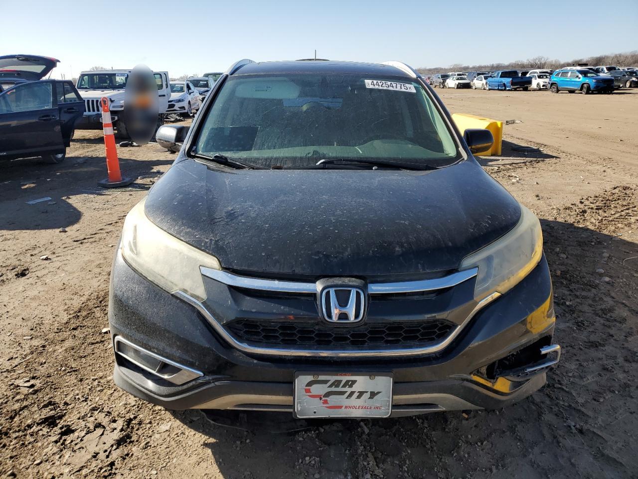 2015 Honda CR-V VIN 2HKRM3H72FH526639 Copart auction photo, side / undercarriage damage thumbnail 5