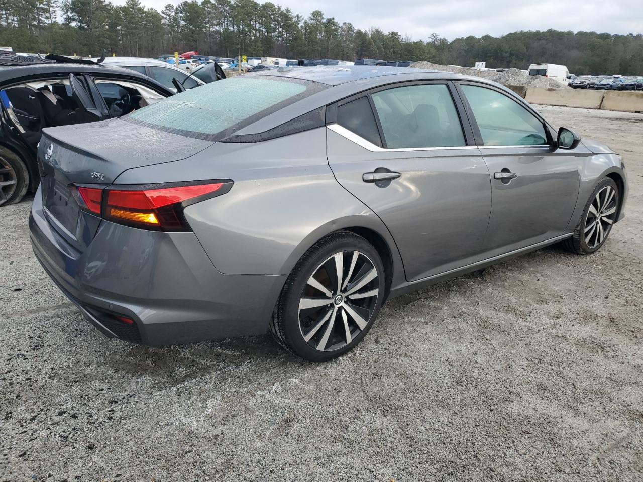 2020 Nissan Altima VIN 1N4BL4CV9LC240896 Copart auction photo, undercarriage damage thumbnail 3