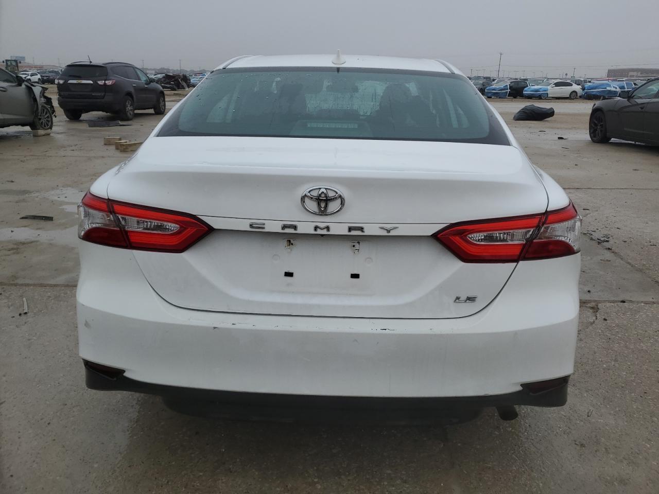 2019 Toyota Camry VIN 4T1B11HK8KU239174 Copart auction photo, front end / side damage thumbnail 6