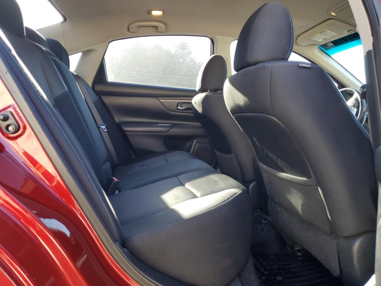 2017 Nissan Altima VIN 1N4AL3AP5HC228861 Copart auction photo, front end / minor dent/scratches damage thumbnail 10