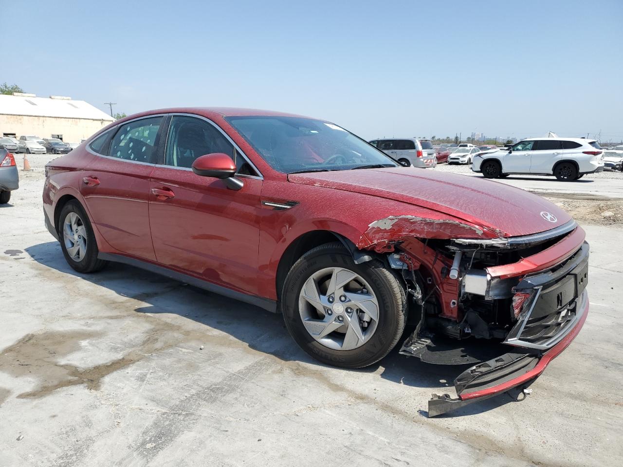 2025 Hyundai Sonata VIN KMHL24JA0SA434613 Copart auction photo, side / front end damage thumbnail 4