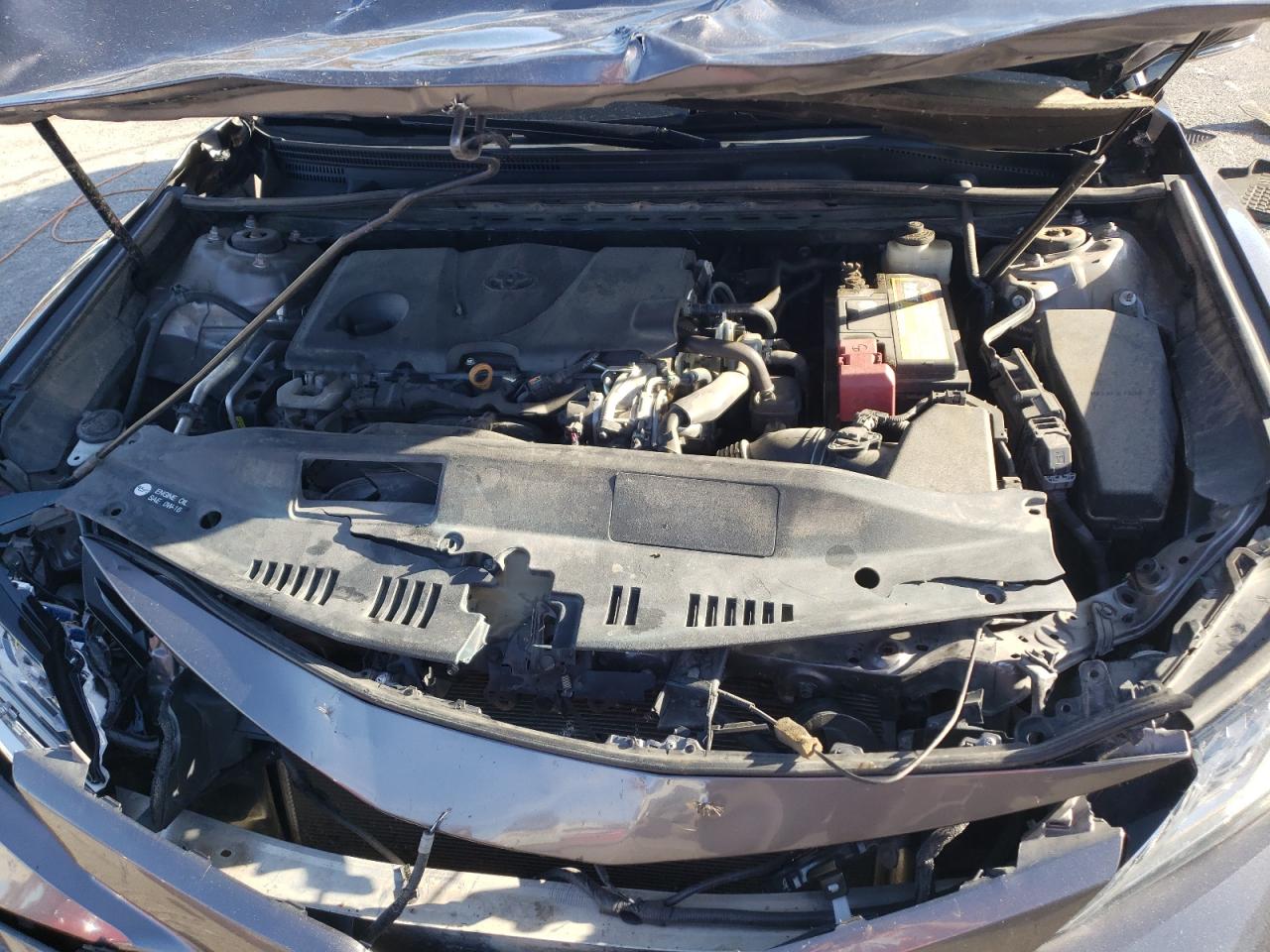 2018 Toyota Camry VIN 4T1B11HK3JU066839 Copart auction photo, front end / minor dent/scratches damage thumbnail 12