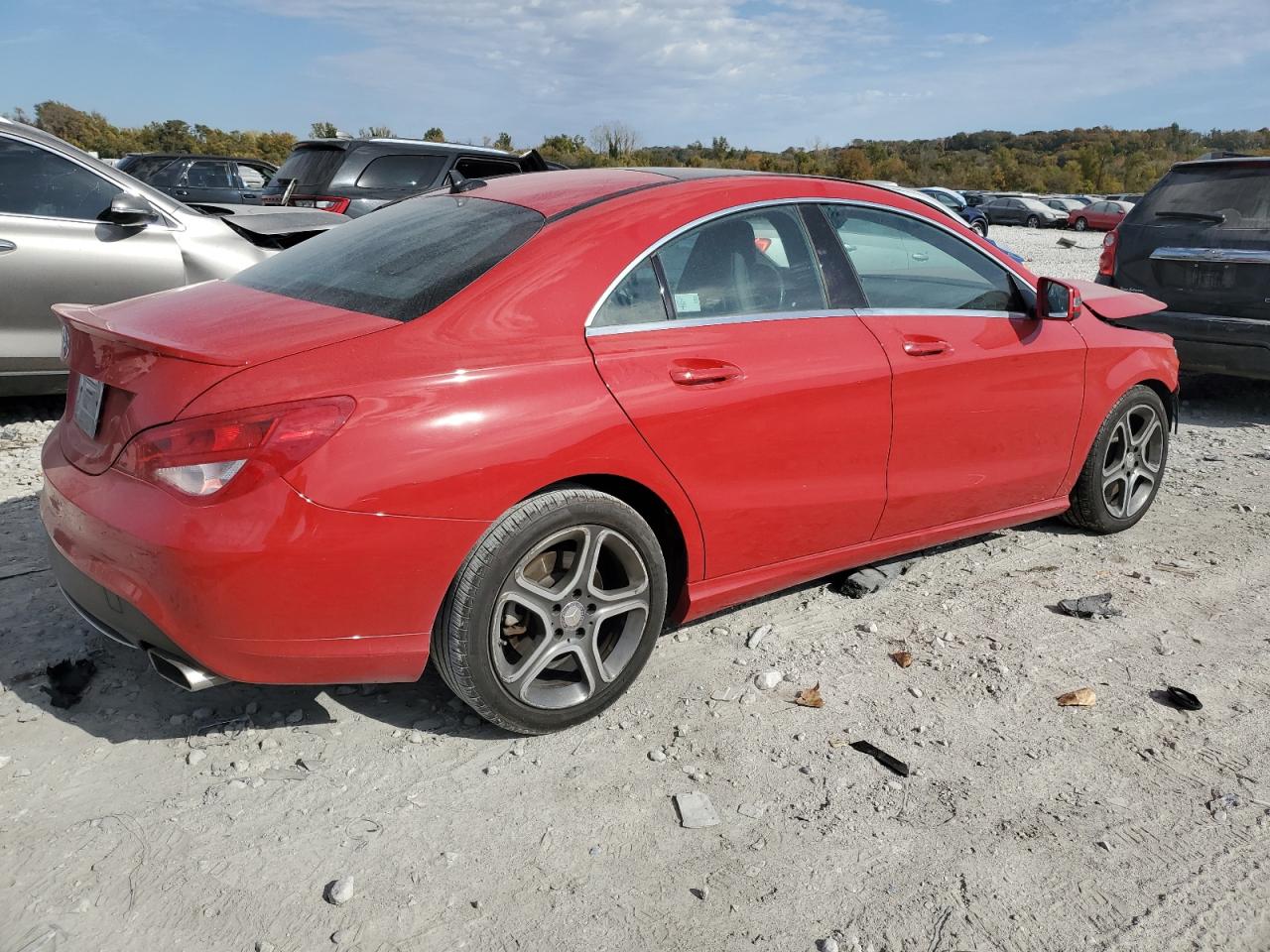 2014 Mercedes-Benz CLA-klasse VIN WDDSJ4EB8EN054637 Copart auction photo, front end / undercarriage damage thumbnail 3