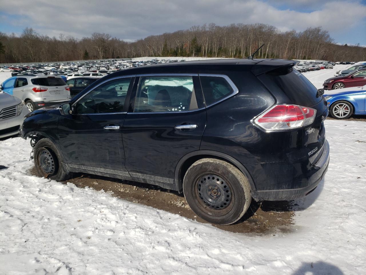 2015 Nissan Rogue VIN KNMAT2MV5FP524094 Copart auction photo, front end / undercarriage damage thumbnail 2