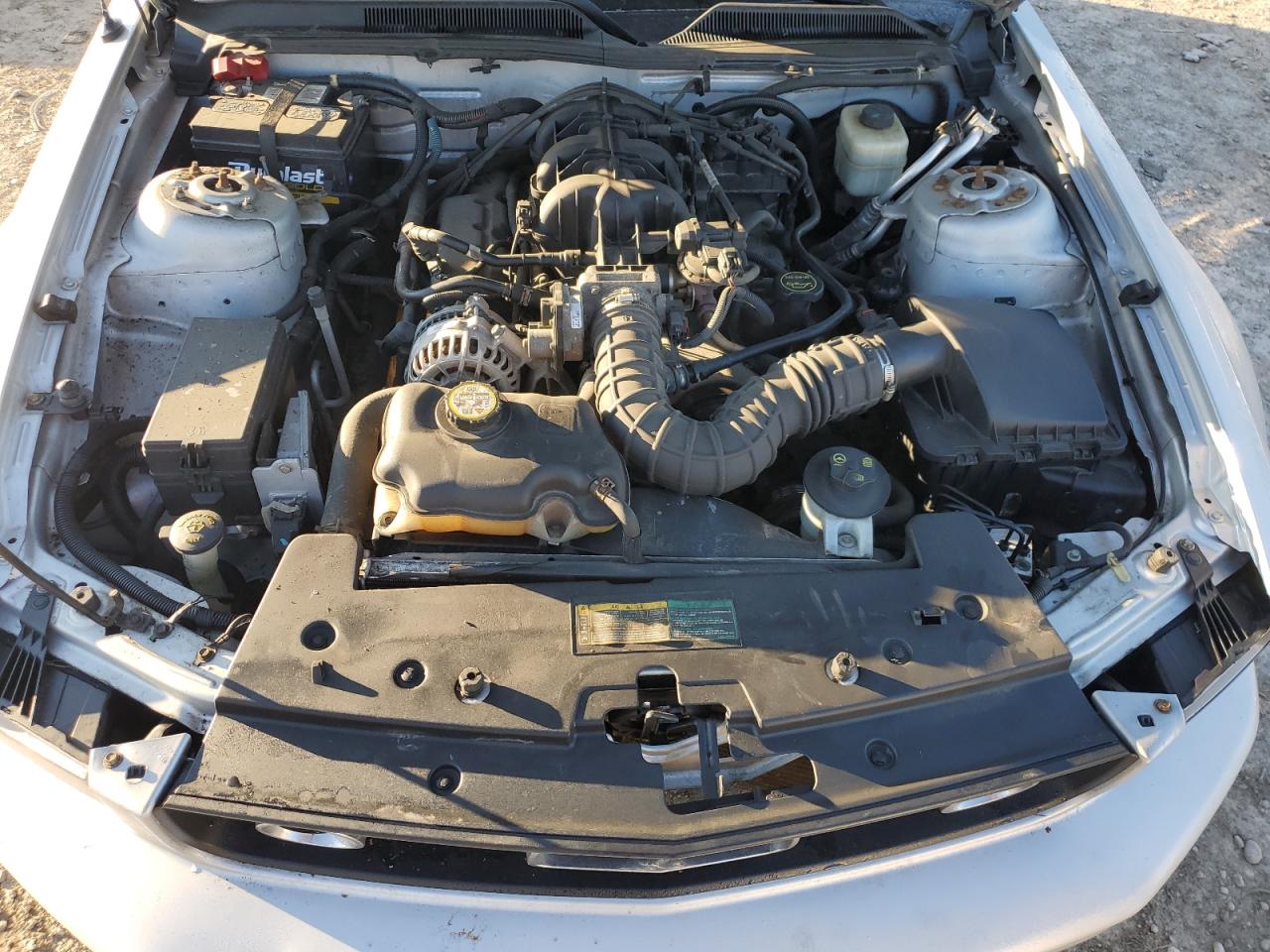 2007 Ford Mustang VIN 1ZVFT80N375334190 Copart auction photo, front end / minor dent/scratches damage thumbnail 12