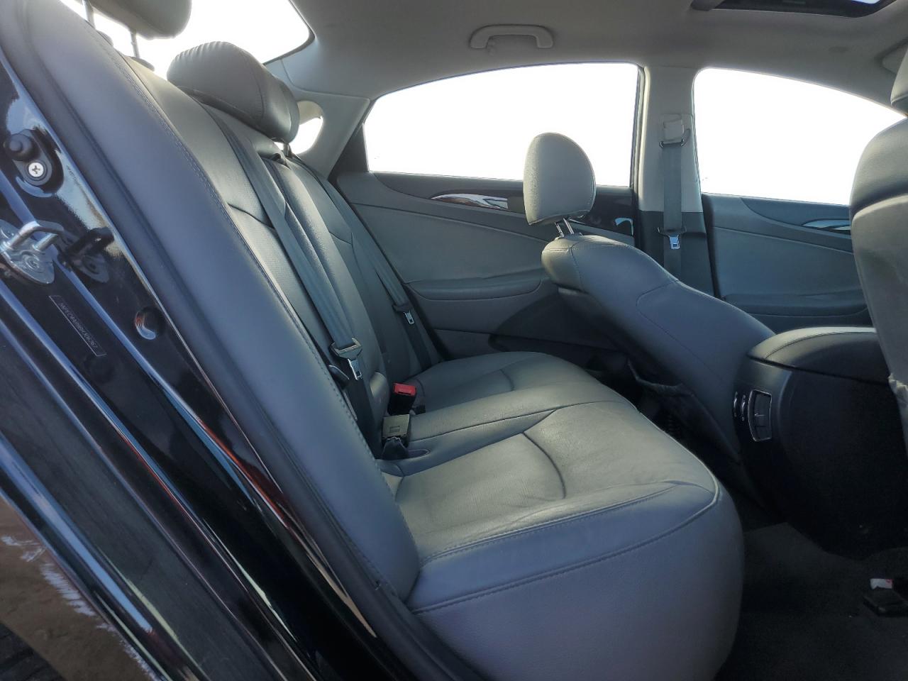 2011 Hyundai Sonata VIN 5NPEC4AB9BH306267 Copart auction photo, all over damage thumbnail 10