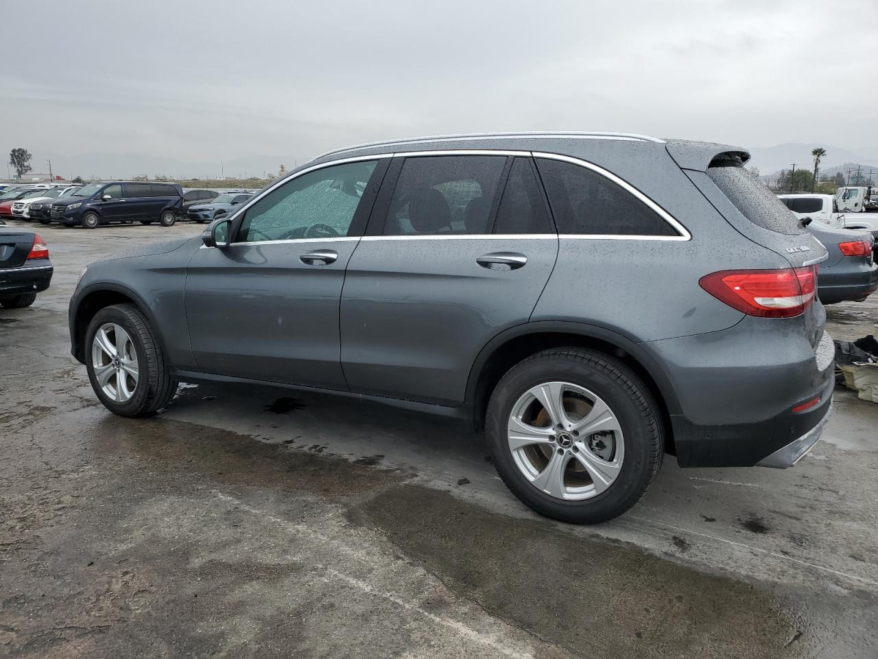 2018 Mercedes-Benz GLC VIN WDC0G4JBXJV077122 Copart auction photo, vandalism / stripped damage thumbnail 2
