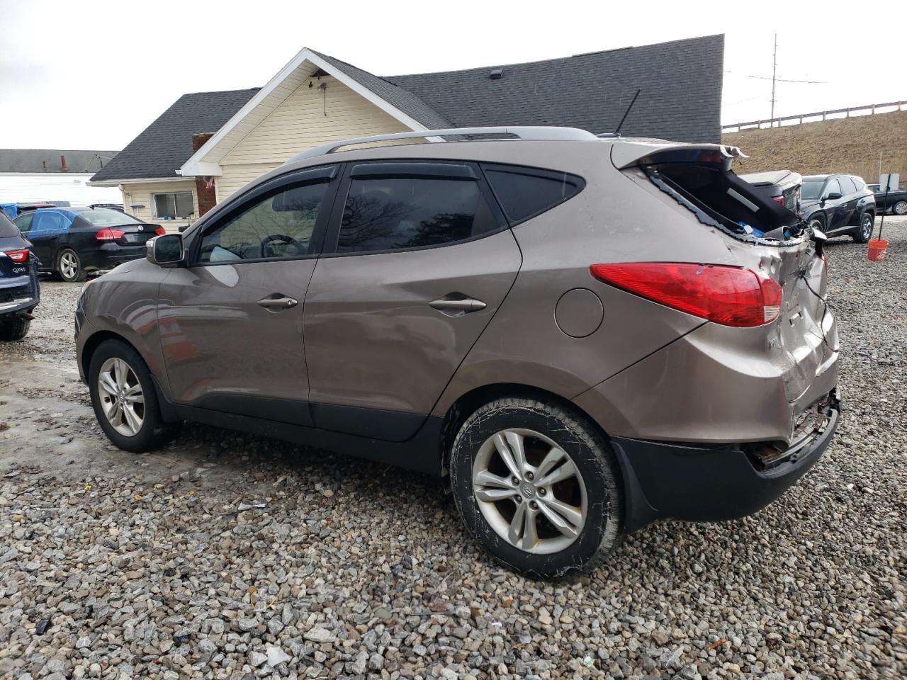 2013 Hyundai Tucson VIN KM8JU3AC5DU557497 Copart auction photo, rear end / front end damage thumbnail 2
