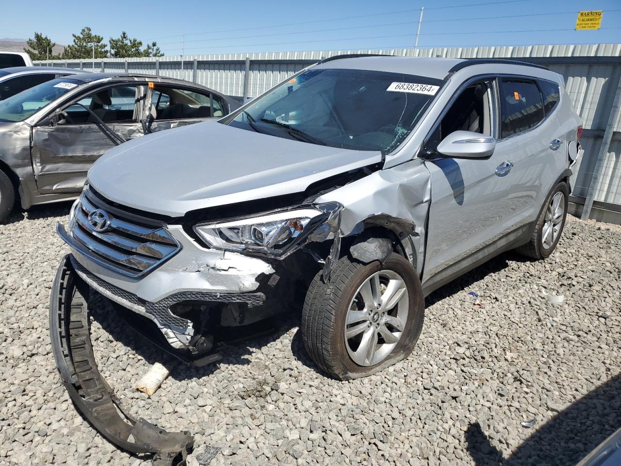 2014 Hyundai Santa Fe VIN 5XYZUDLA6EG220820