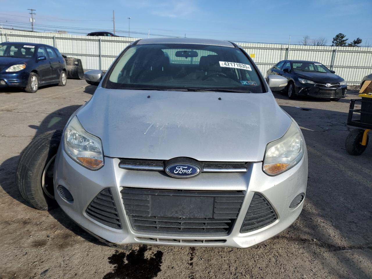 2014 Ford Focus VIN 1FADP3F27EL386757 Copart auction photo, undercarriage / front end damage thumbnail 5