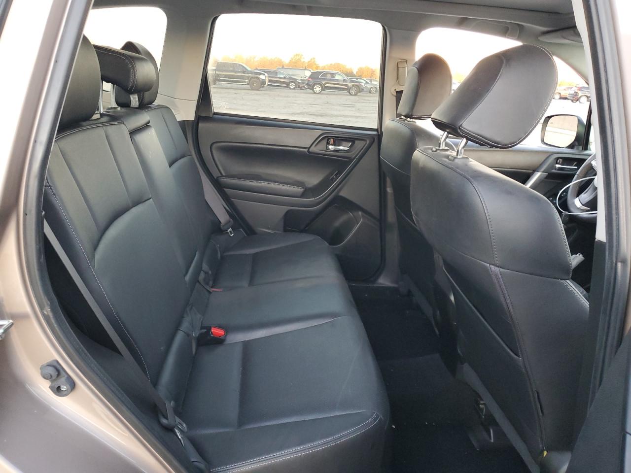 2015 Subaru Forester VIN JF2SJAHCXFH496902 Copart auction photo, front end / minor dent/scratches damage thumbnail 11