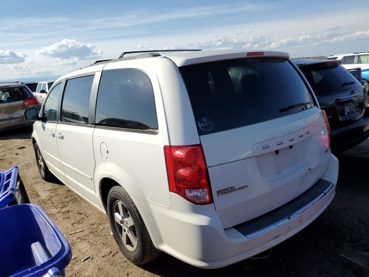 2013 Dodge Caravan VIN 2C4RDGCG7DR627481 Copart auction photo, front end damage thumbnail 2