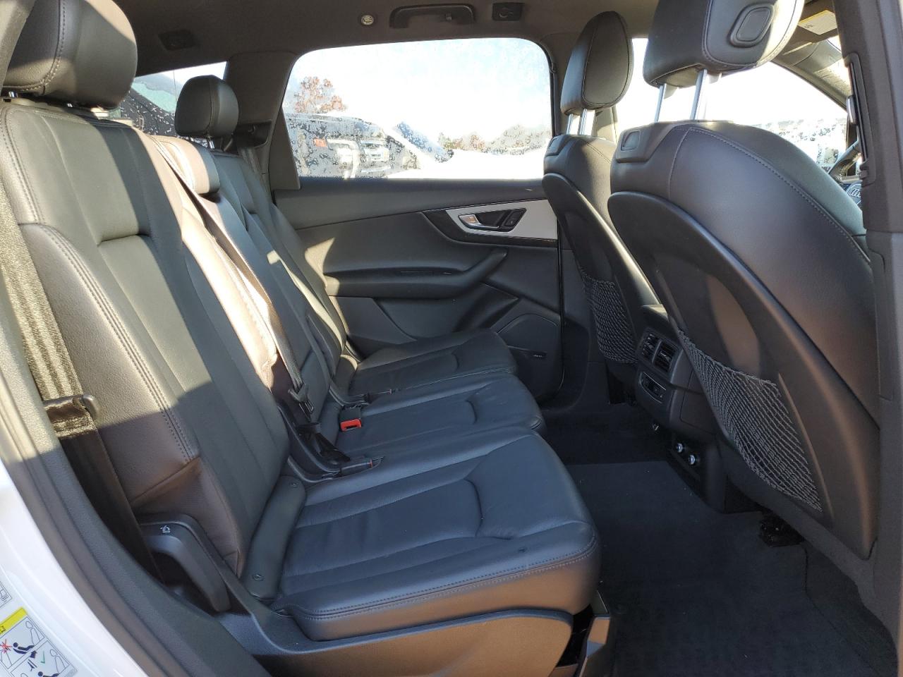 2018 Audi Q7 VIN WA1LHAF75JD044399 Copart auction photo, front end damage thumbnail 12