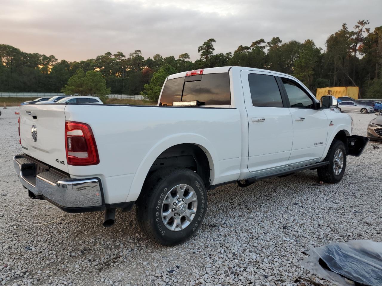 2022 RAM 2500 VIN 3C6UR5FL2NG423937 Copart auction photo, front end damage thumbnail 3
