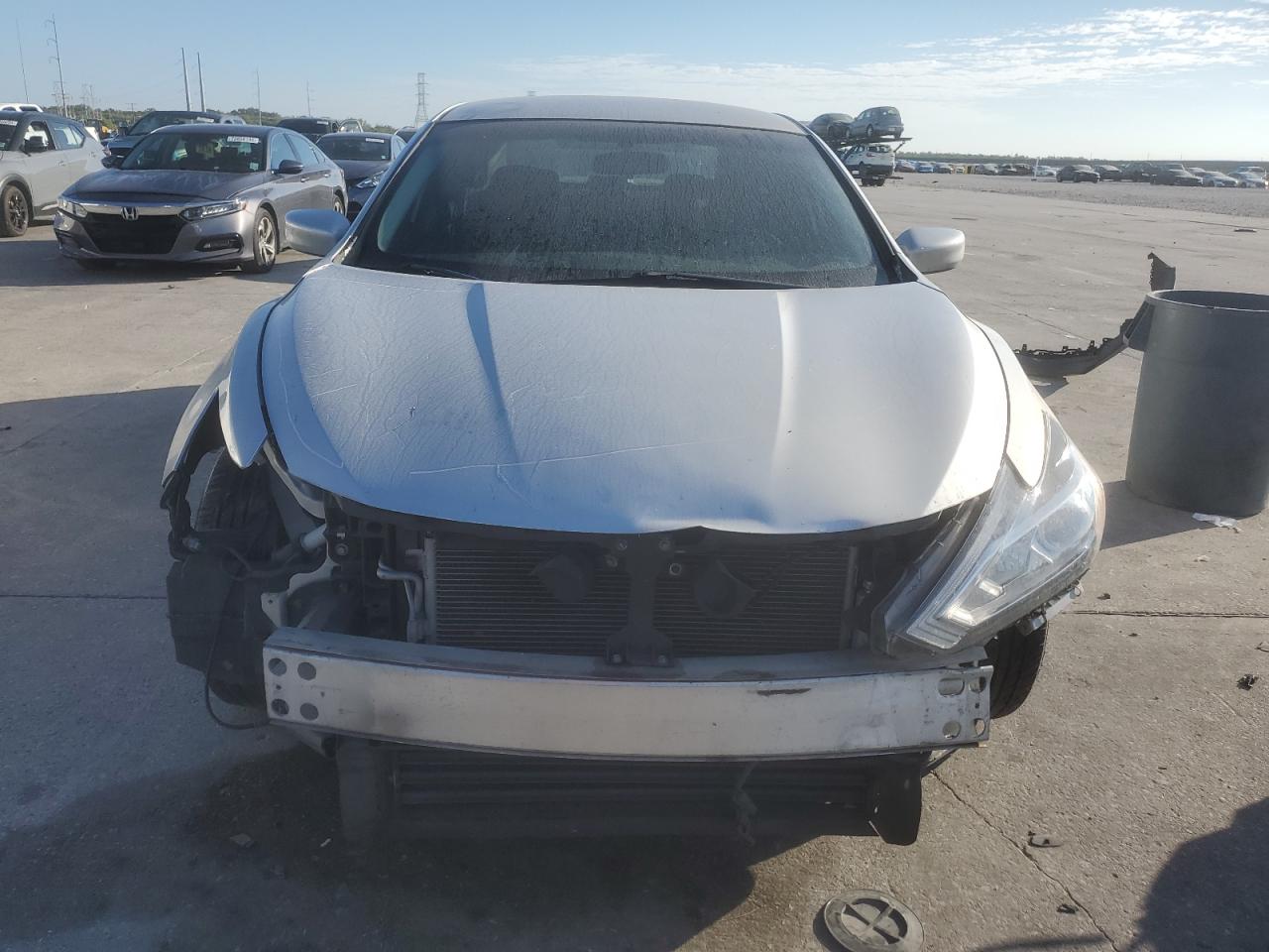 2017 Nissan Altima VIN 1N4AL3AP7HC255401 Copart auction photo, side damage thumbnail 5