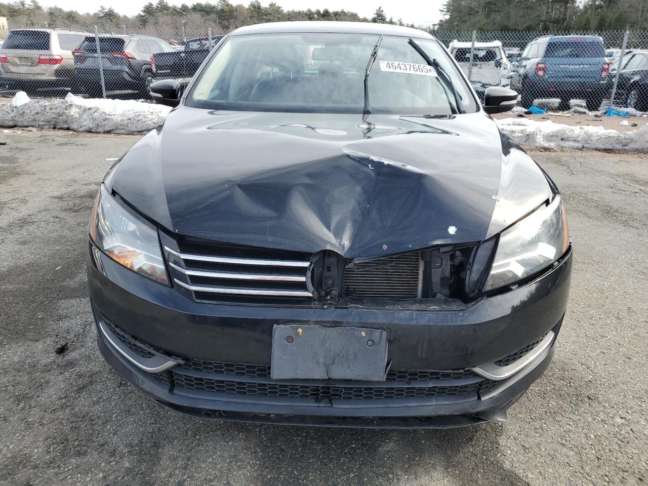 2014 Volkswagen Passat VIN 1VWAT7A36EC021290 Copart auction photo, front end / minor dent/scratches damage thumbnail 5