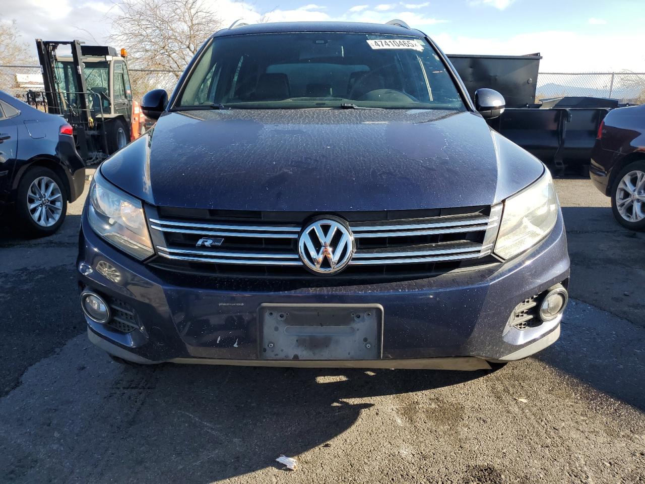 2016 Volkswagen Tiguan VIN WVGAV7AX4GW022113 Copart auction photo, minor dent/scratches damage thumbnail 5