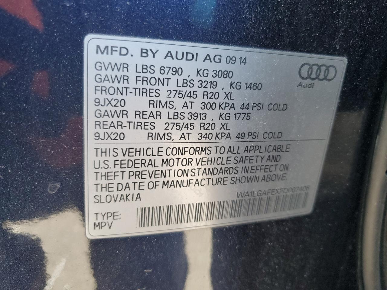 2015 Audi Q7 VIN WA1LGAFEXFD007406 Copart auction photo, water/flood / minor dent/scratches damage thumbnail 13