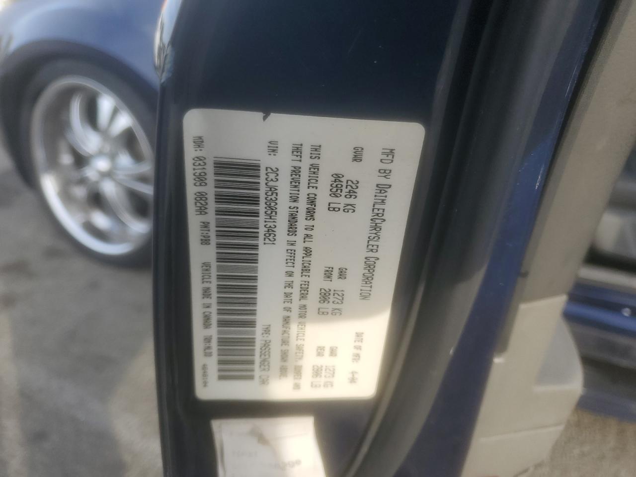2005 Chrysler 300 VIN 2C3JA53G05H134621 Copart auction photo, side / rear end damage thumbnail 12