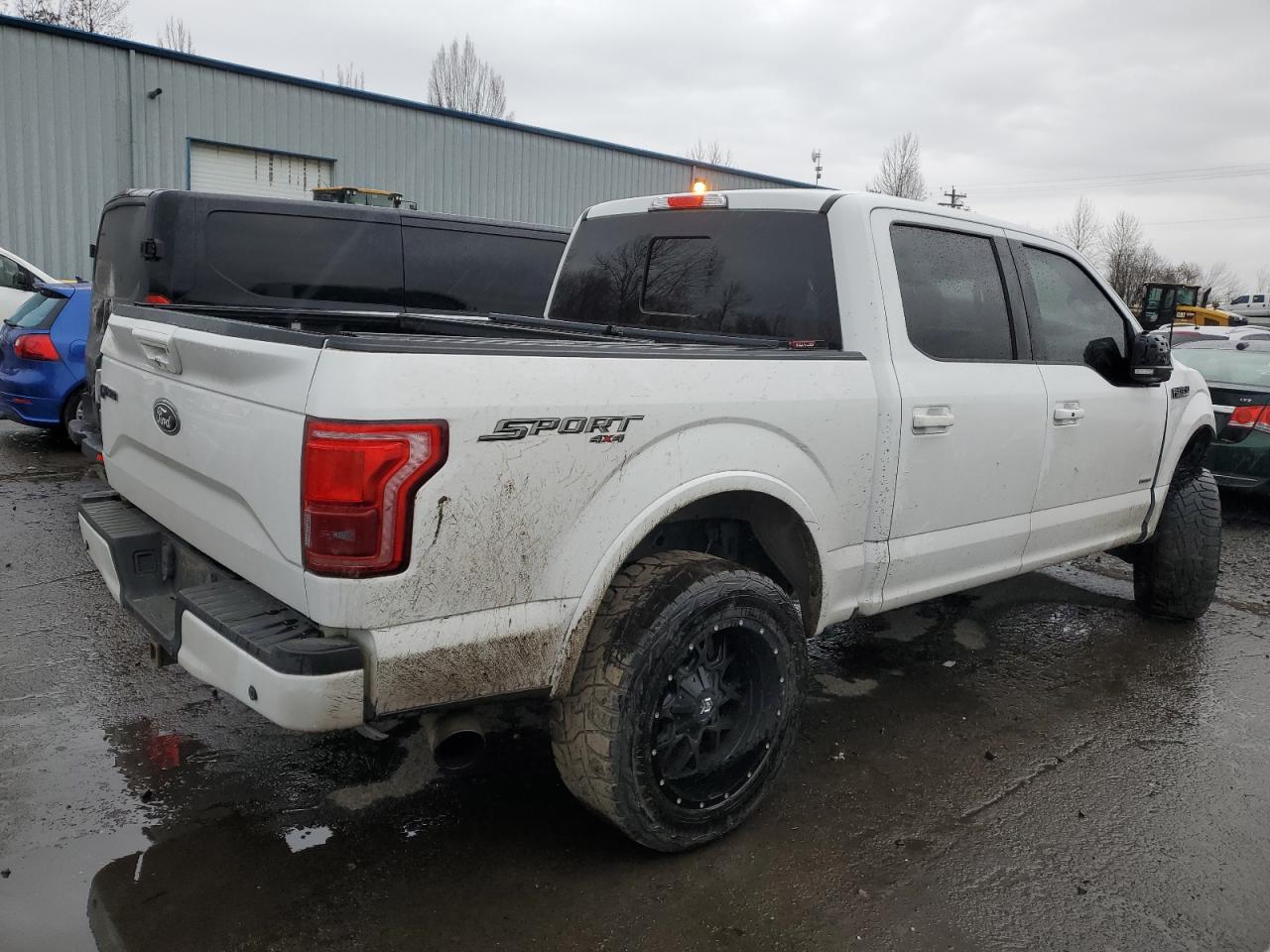 2015 Ford F-150 VIN 1FTEW1EG0FFC63563 Copart auction photo, front end damage thumbnail 3