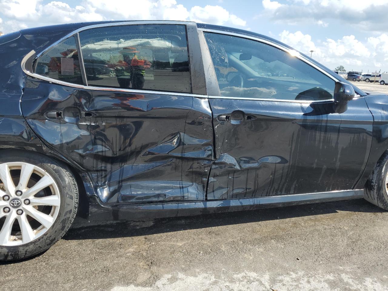 2018 Toyota Camry VIN 4T1B11HK4JU111125 Copart auction photo, all over damage thumbnail 10