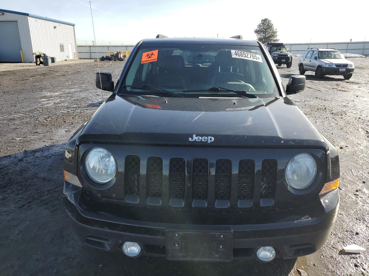 2015 Jeep Liberty (Patriot) VIN 1C4NJRFB4FD176048 Copart auction photo, side damage thumbnail 5