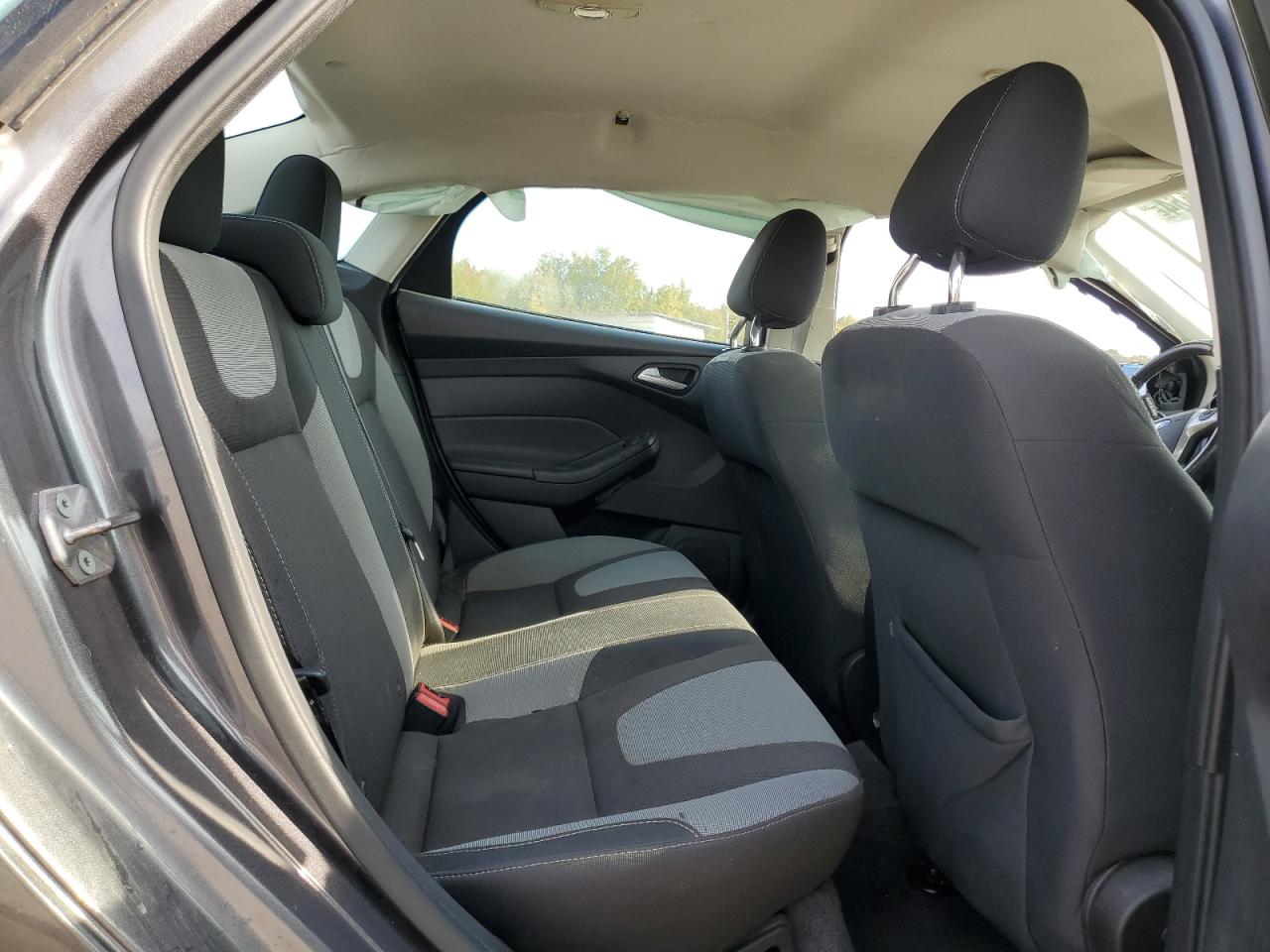 2012 Ford Focus VIN 1FAHP3F27CL138278 Copart auction photo, all over damage thumbnail 10
