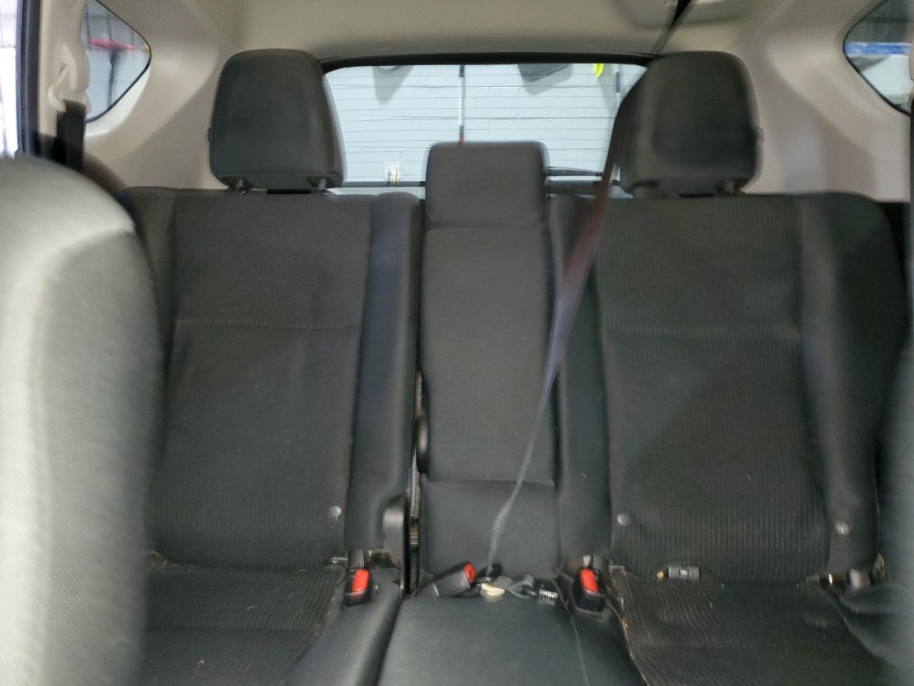 2017 Toyota RAV 4 VIN 2T3BFREV7HW601557 Copart auction photo, side / front end damage thumbnail 10