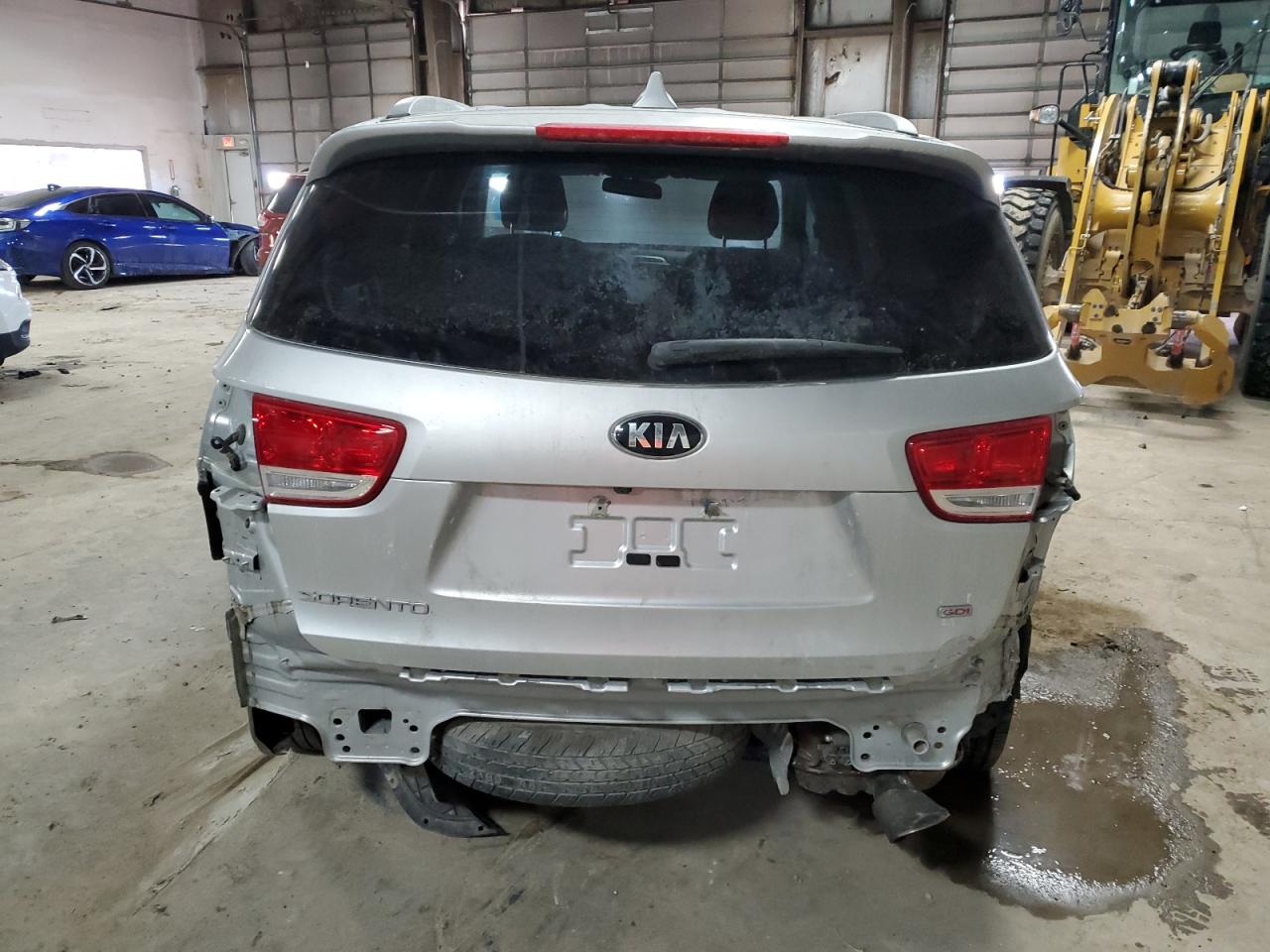 2016 KIA Sorento VIN 5XYPG4A35GG020937 Copart auction photo, rear end damage thumbnail 6
