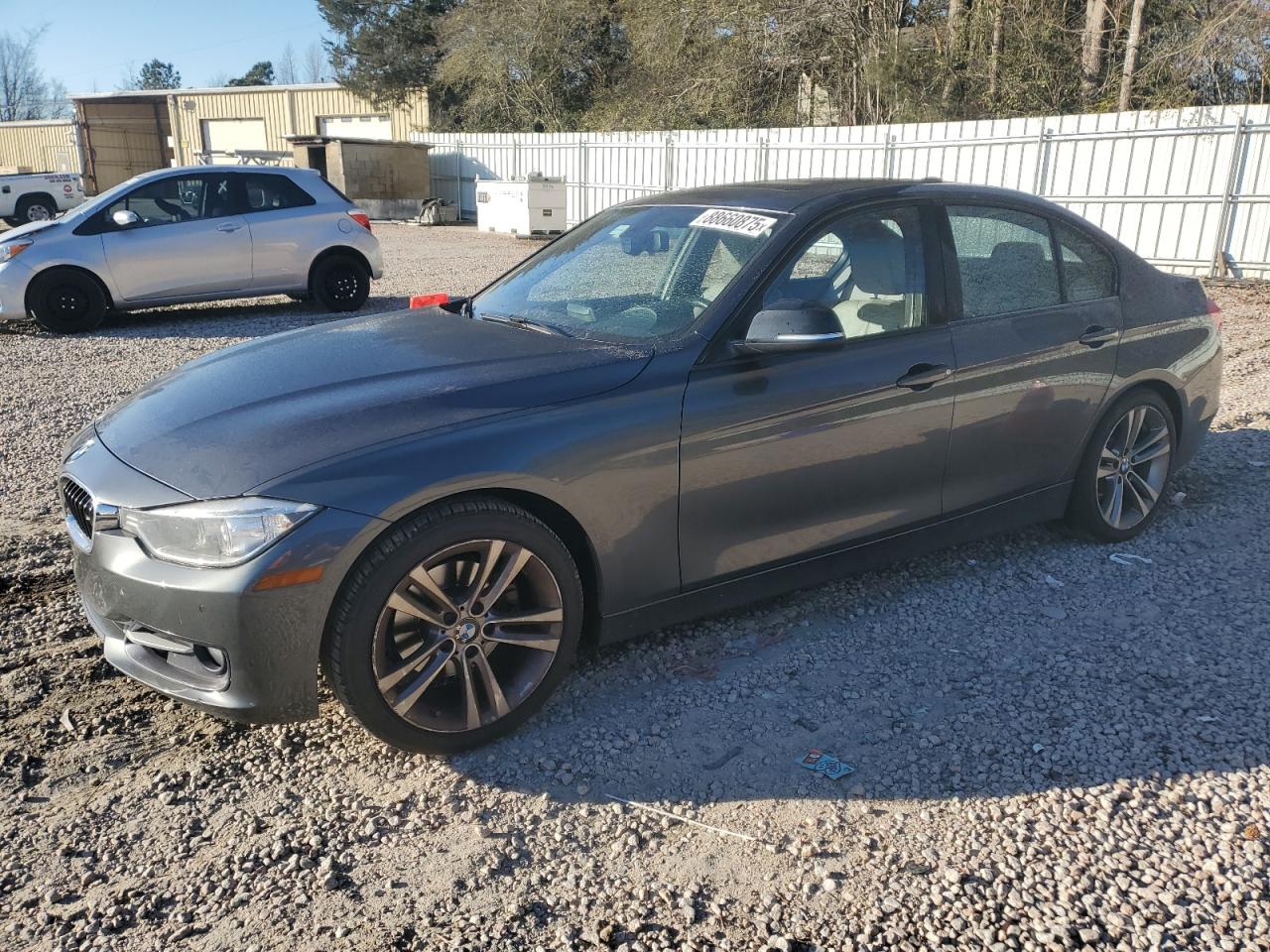 2012 BMW 3er VIN WBA3C1C5XCF433745