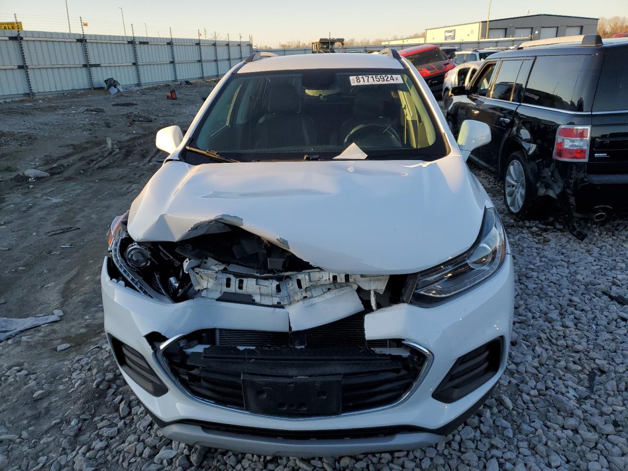 2019 Chevrolet Trax VIN 3GNCJLSB3KL158887 Copart auction photo, front end / side damage thumbnail 5