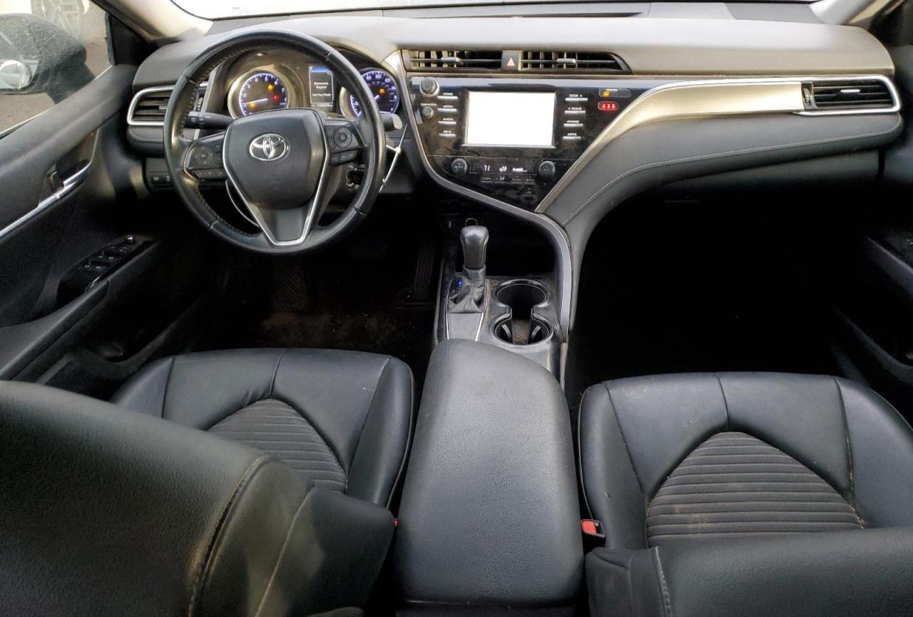 2018 Toyota Camry VIN 4T1B11HKXJU646086 Copart auction photo, rear end damage thumbnail 8