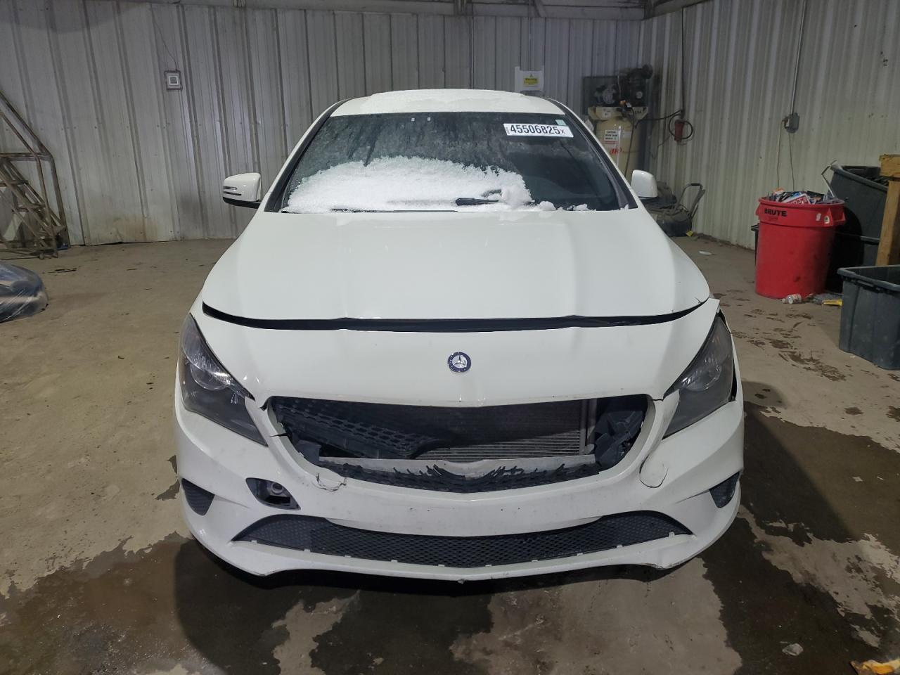 2014 Mercedes-Benz CLA-klasse VIN WDDSJ4EB6EN150623 Copart auction photo, front end / rear end damage thumbnail 5