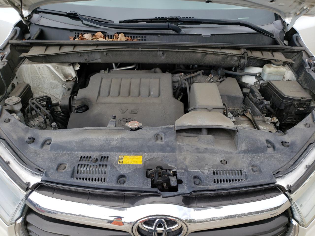 2016 Toyota Highlander VIN 5TDJKRFH1GS291549 Copart auction photo, side / rear end damage thumbnail 12