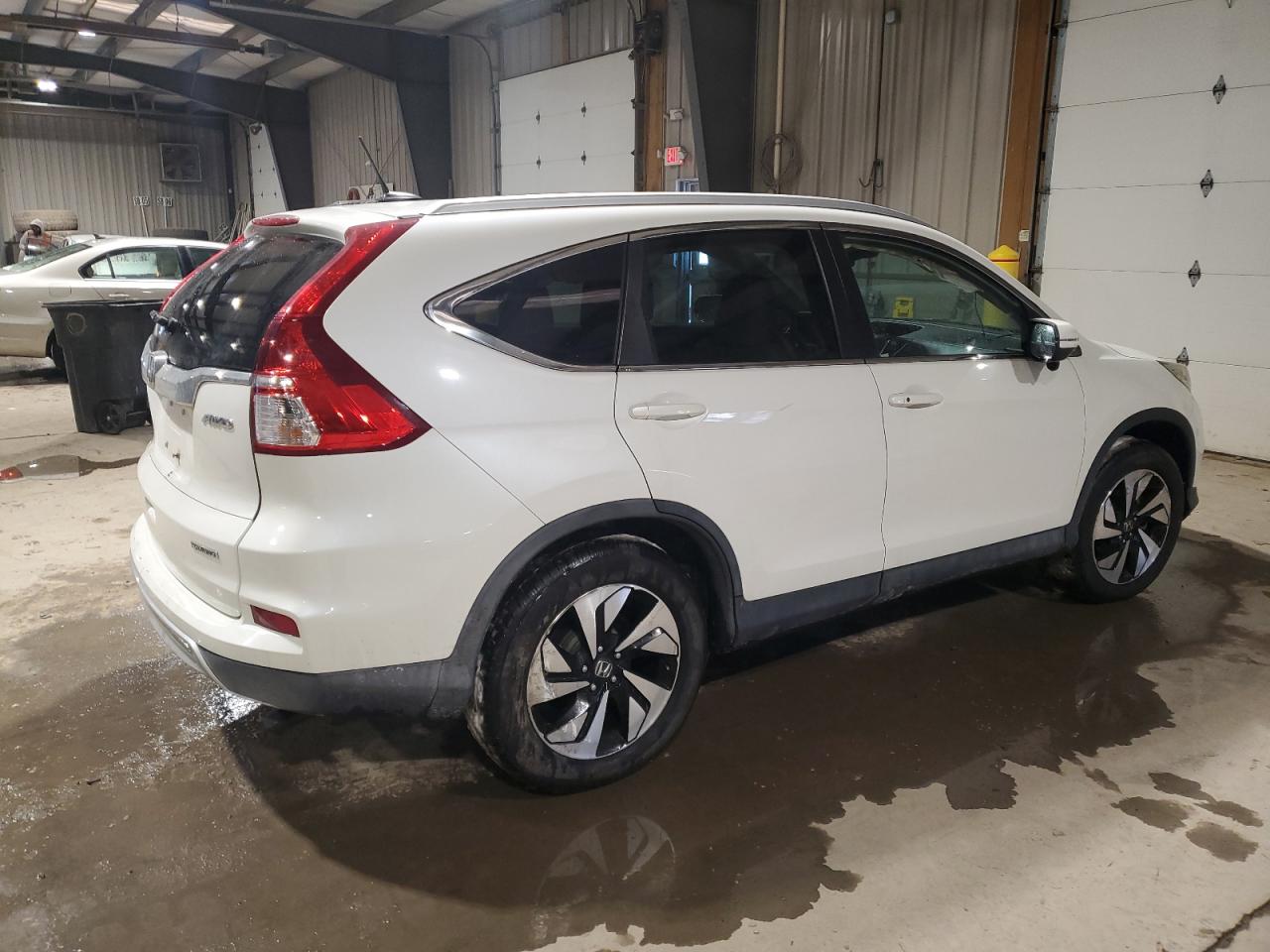 2016 Honda CR-V VIN 5J6RM4H96GL087220 Copart auction photo, minor dent/scratches damage thumbnail 3