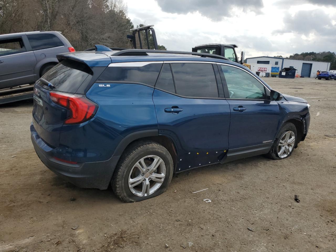 2019 GMC Terrain VIN 3GKALMEV2KL353681 Copart auction photo, side damage thumbnail 3
