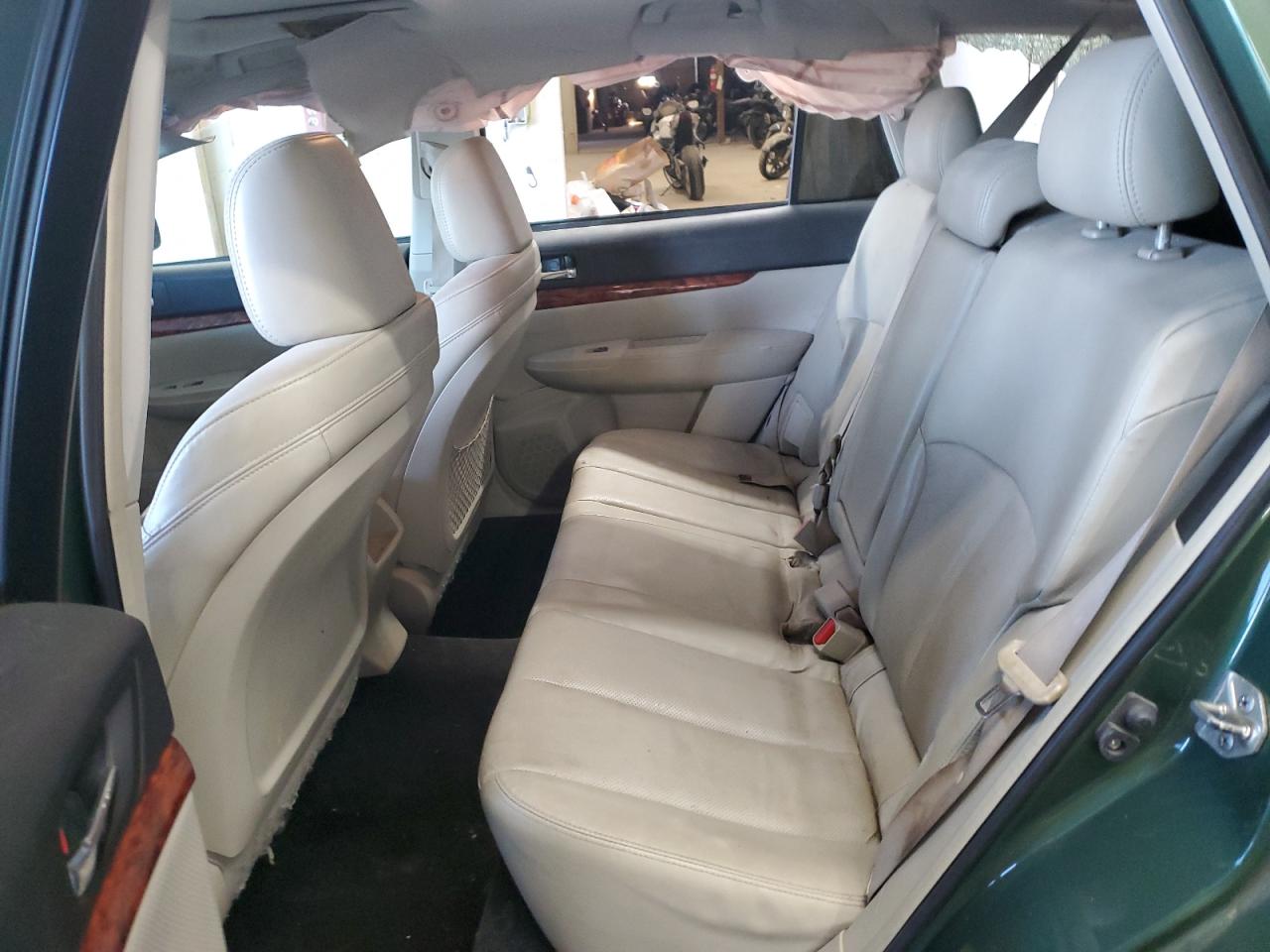 2011 Subaru Outback VIN 4S4BRBKC3B3317544 Copart auction photo, side / front end damage thumbnail 11
