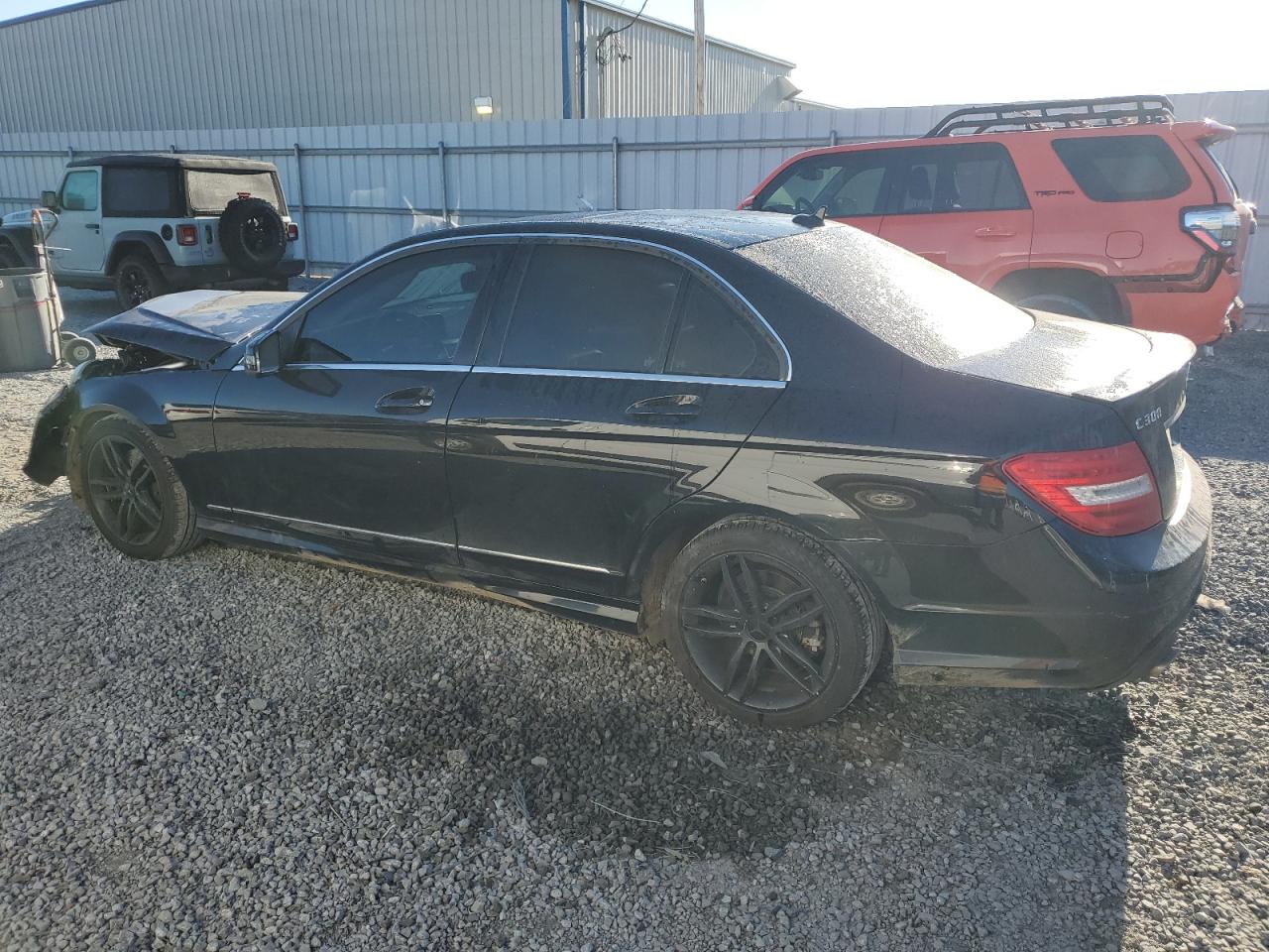 2013 Mercedes-Benz C-klasse VIN WDDGF8AB9DR295733 Copart auction photo, front end damage thumbnail 2