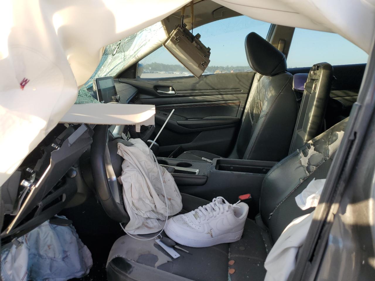 2019 Nissan Altima VIN 1N4BL4CV5KC121404 Copart auction photo, all over damage thumbnail 7