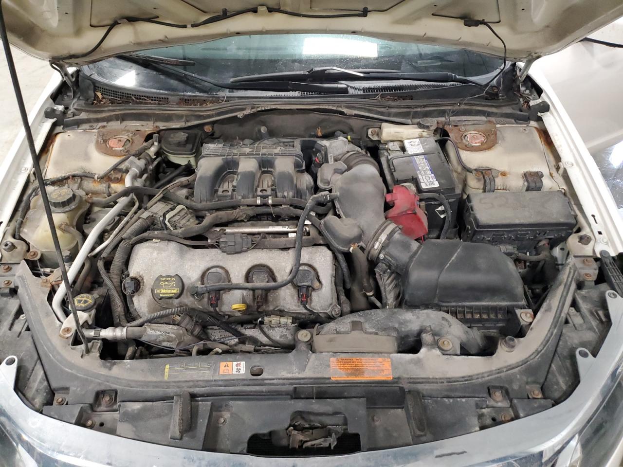 2011 Ford Fusion VIN 3FAHP0DC2BR162868 Copart auction photo, front end / hail damage thumbnail 11