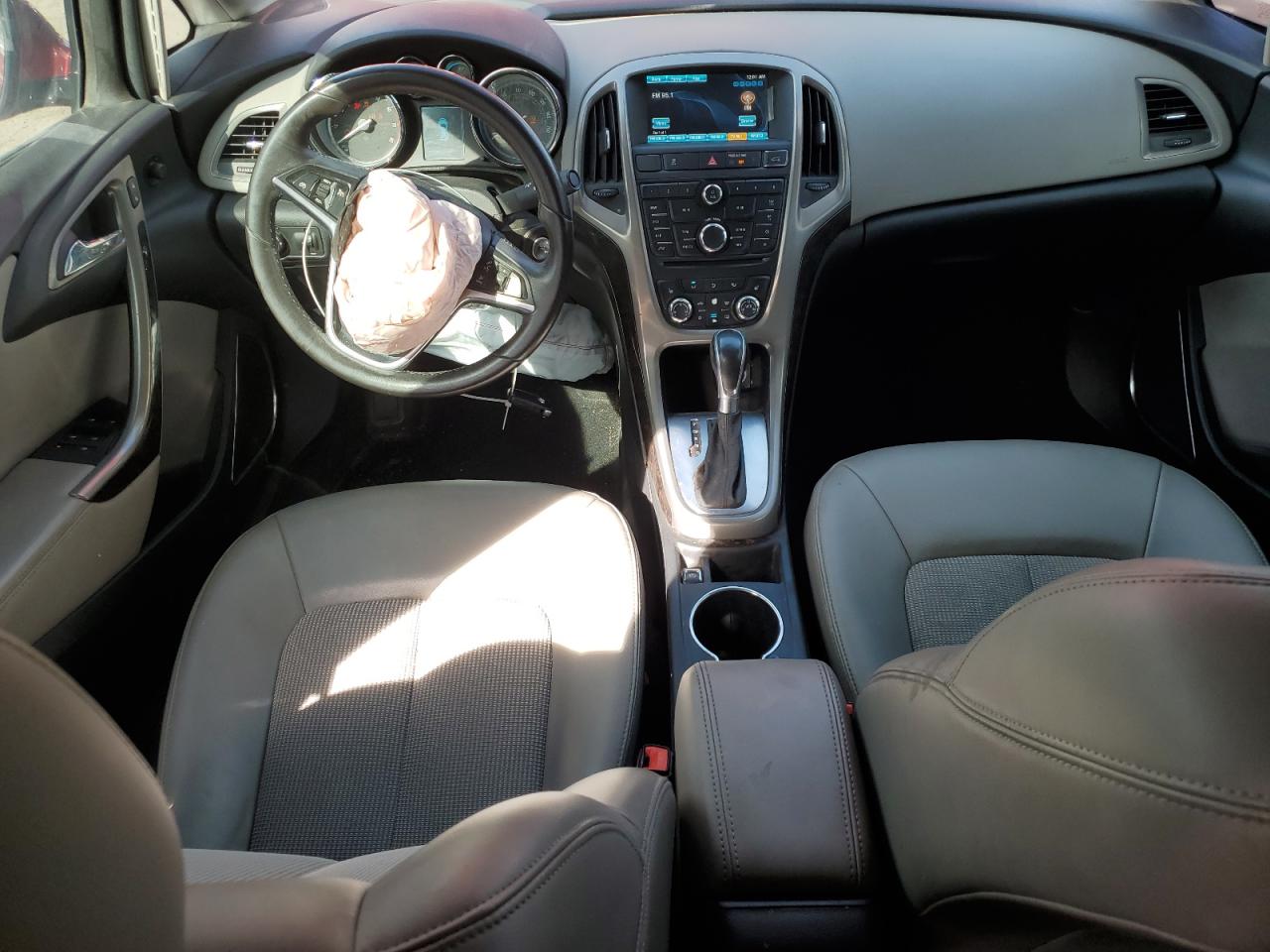 2016 Buick Verano VIN 1G4PR5SK1G4117407 Copart auction photo, front end damage thumbnail 8